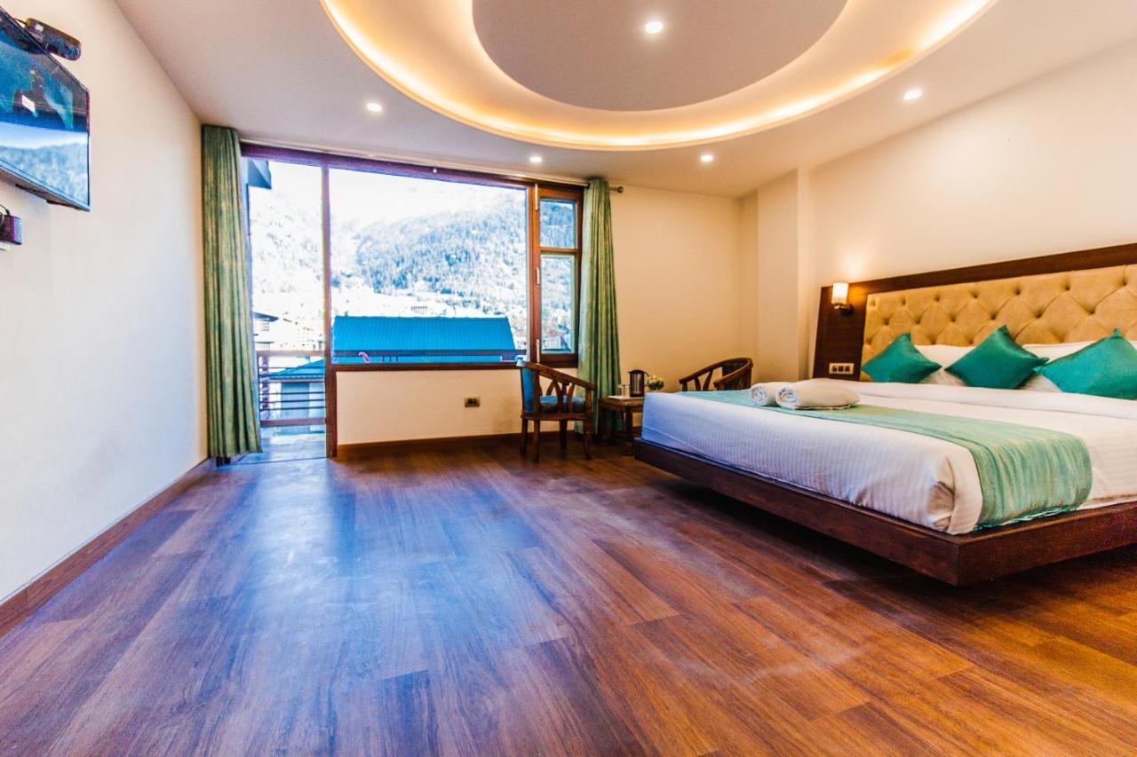 Hotel Misty Mountain Manali Esterno foto