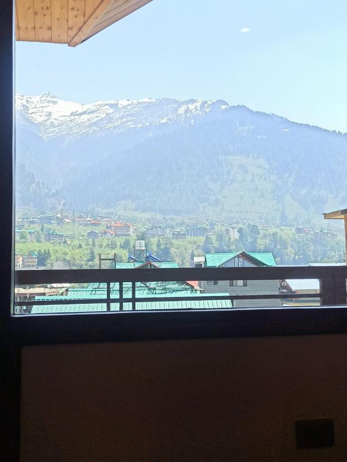 Hotel Misty Mountain Manali Esterno foto
